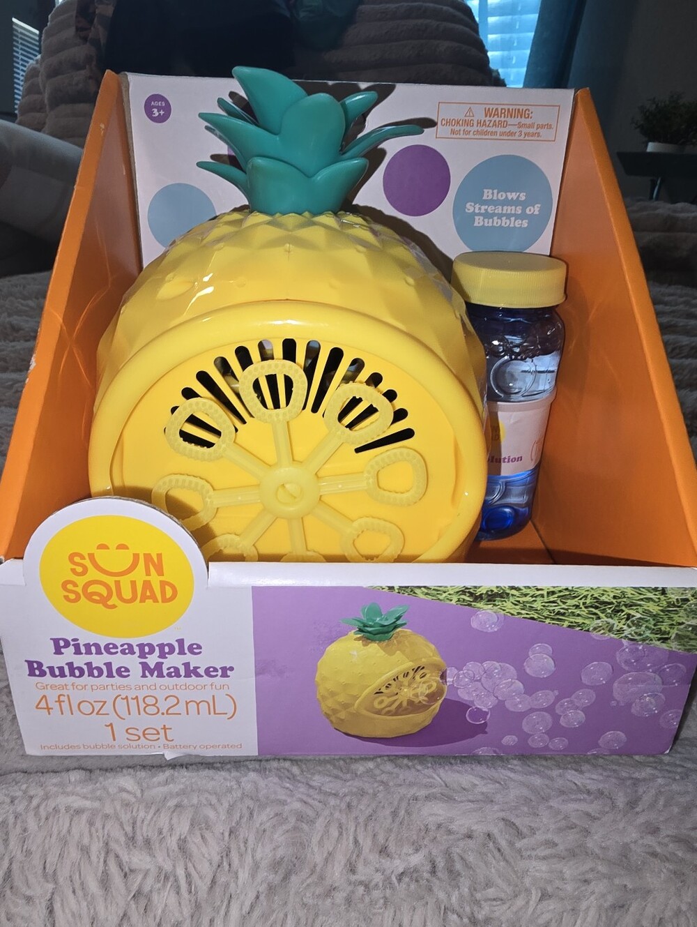 Pineapple Bubble Maker New Sun Squad